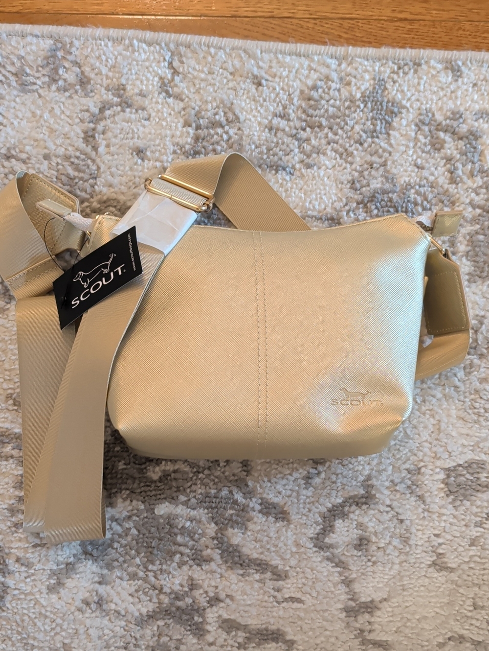 SCOUT Emily Crossbody with Strap
